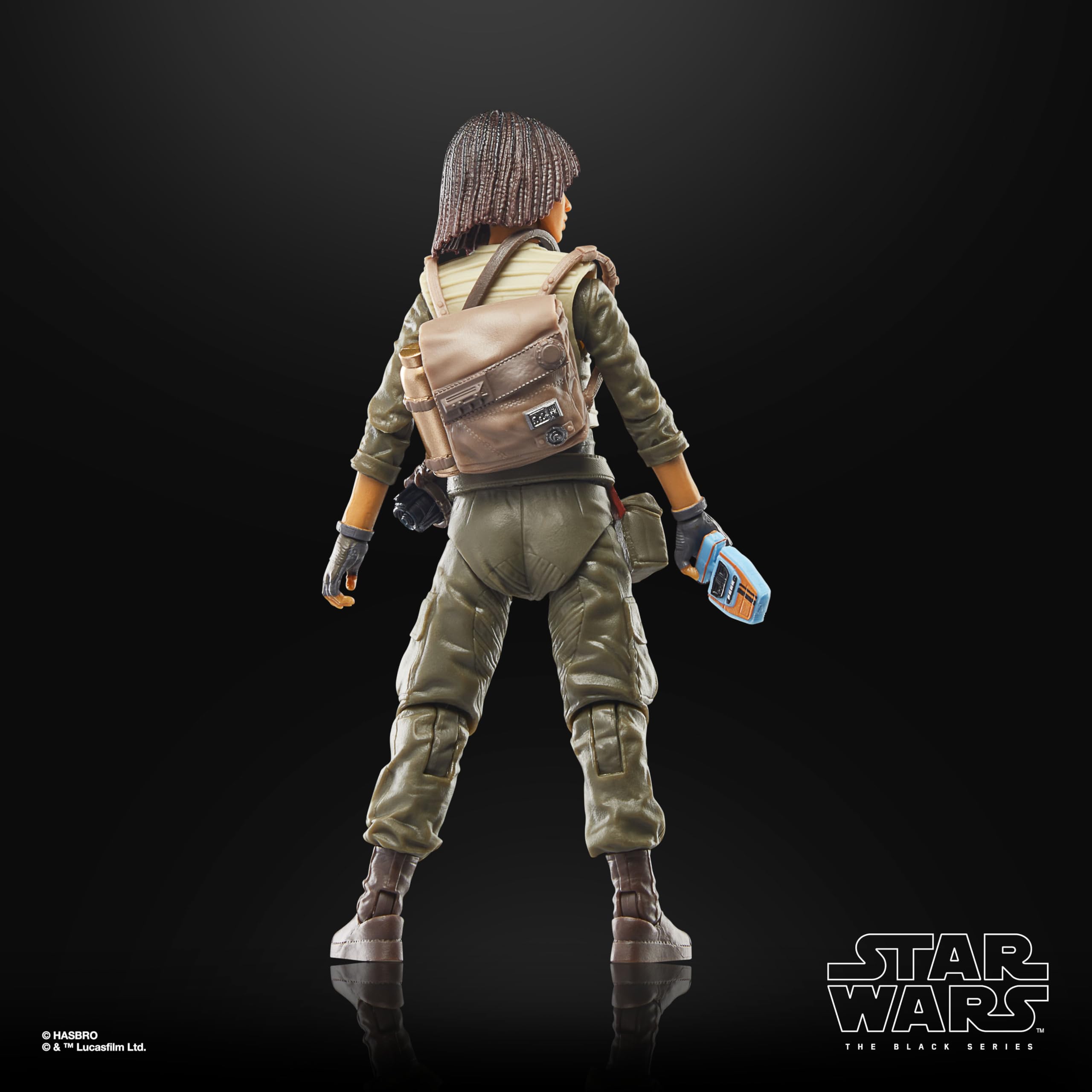 STAR WARS The Black Series Osha Aniseya figure side view reveals costume details.