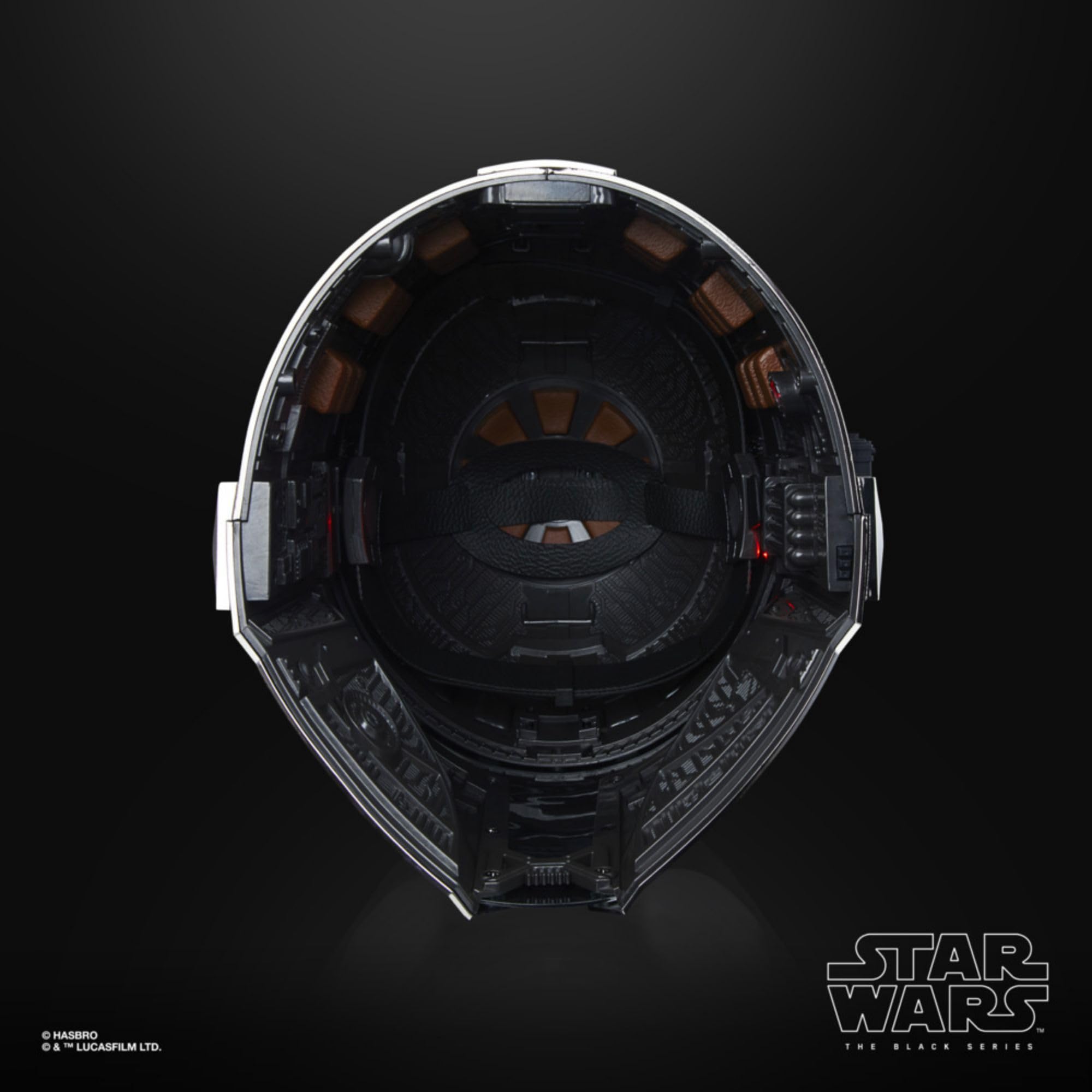 STAR WARS The Mandalorian helmet series-inspired design captures live-action look