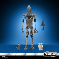 STAR WARS 3.75-inch scale figures ideal for display shelves and dioramas.