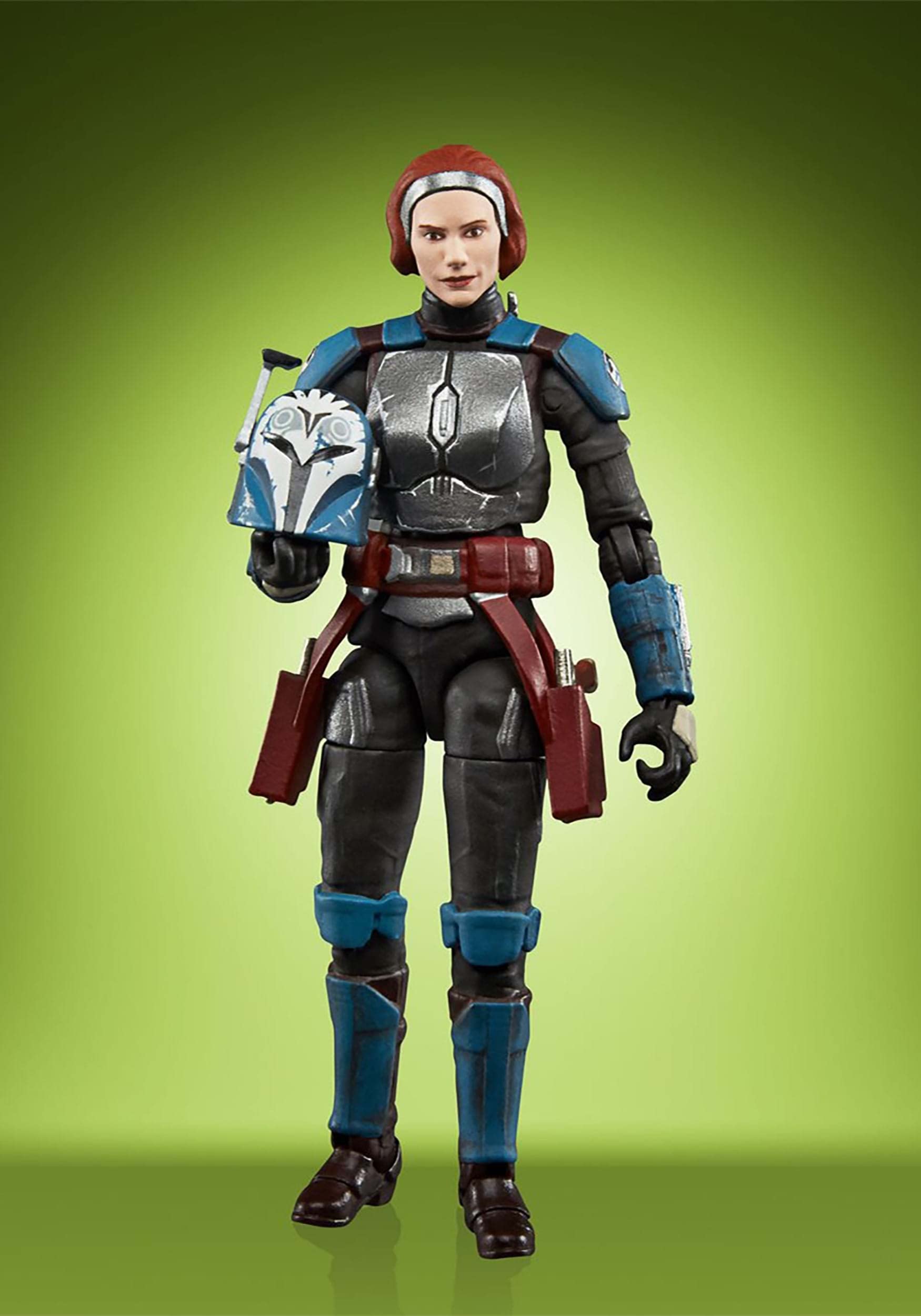 Bo-Katan Kryze with accessories attached for imaginative play
