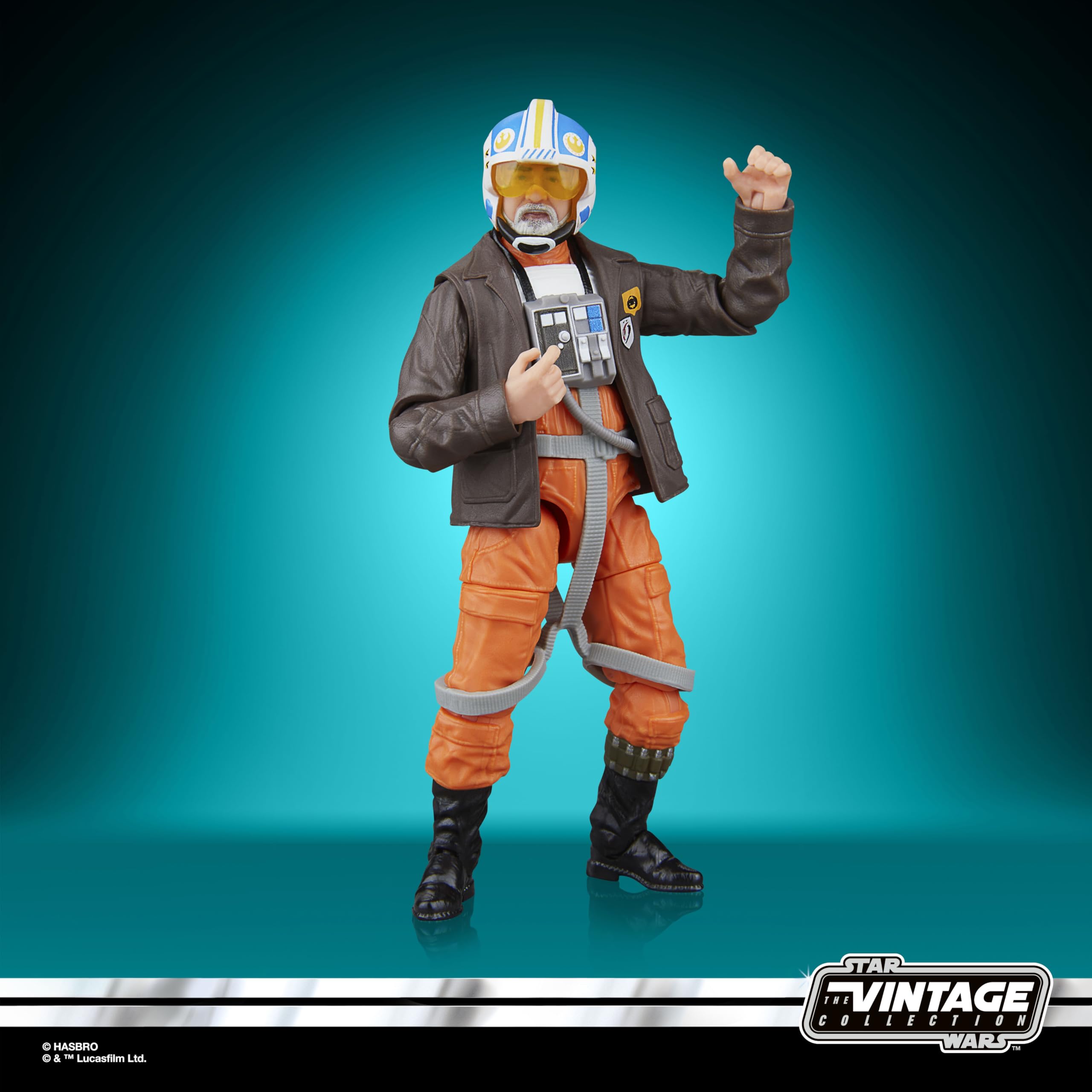 STAR WARS Vintage Collection display on a shelf featuring Carson Teva.