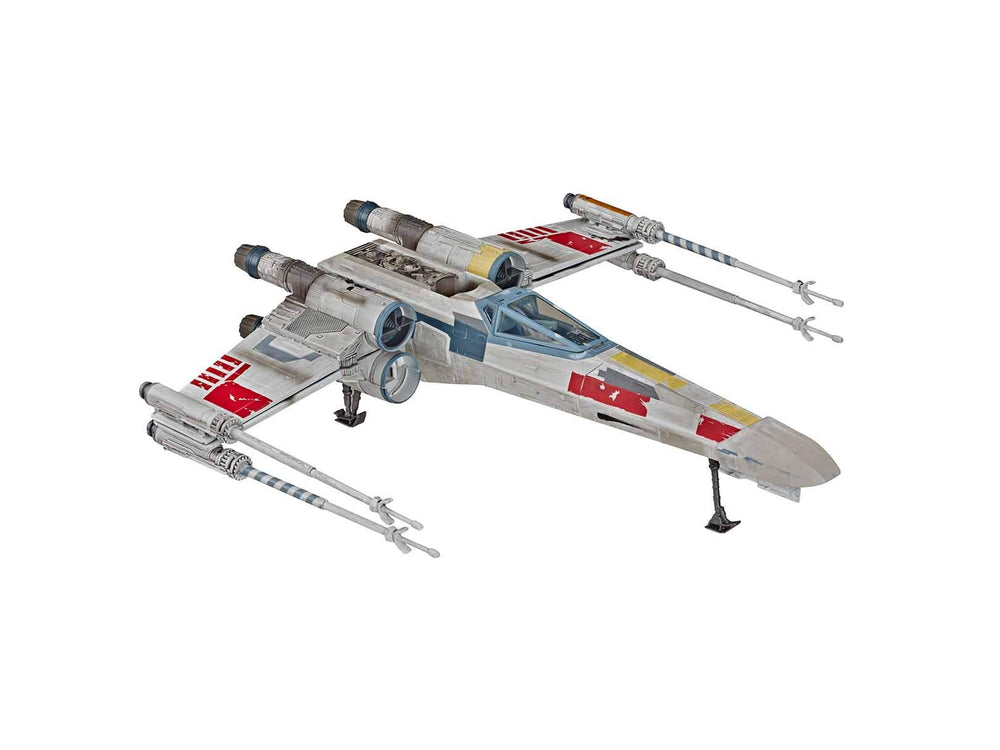 Star Wars Vintage Collection Luke Skywalker Red 5 X-Wing open wings for display versatility
