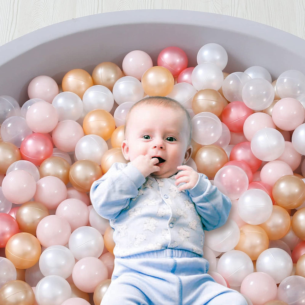 STARBOLO ball pit 100 pearls soft-touch finish is gentle on hands