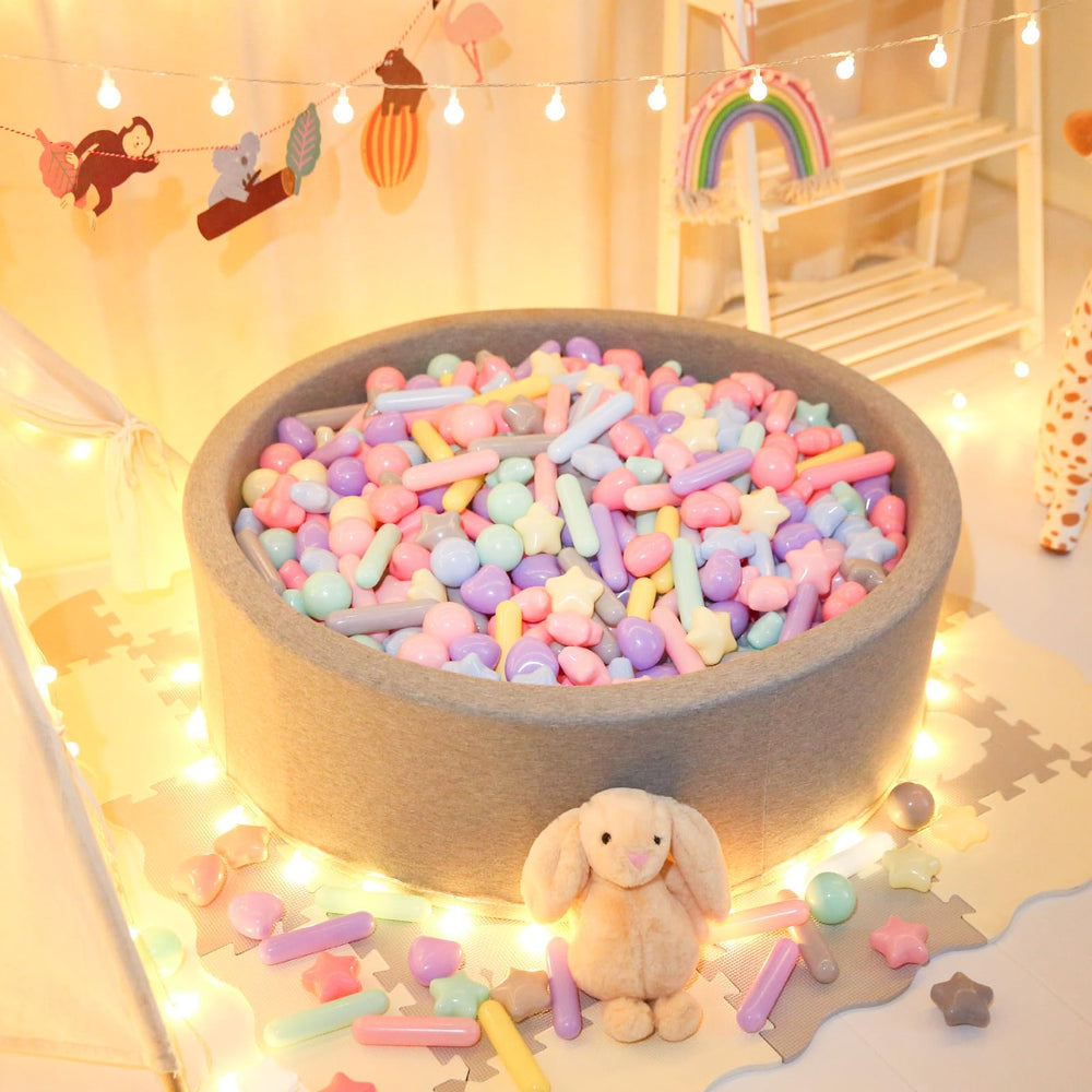 STARBOLO easy-clean ball pit balls simplify cleanup after play.