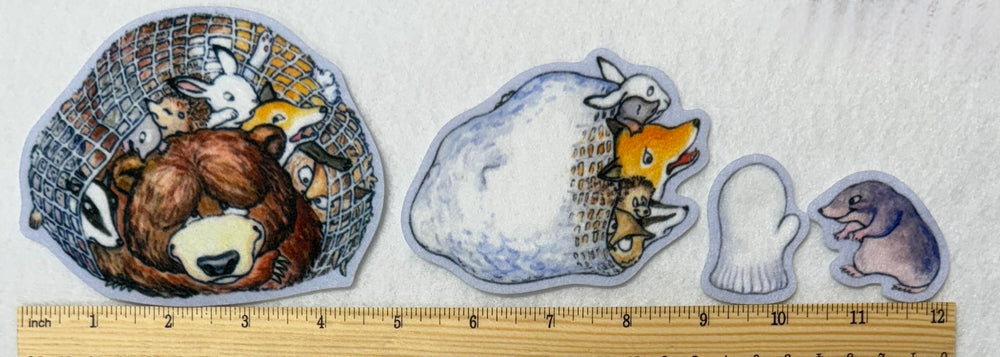Story Time Felts raccoon-figure ideal for imaginative mitten stories.