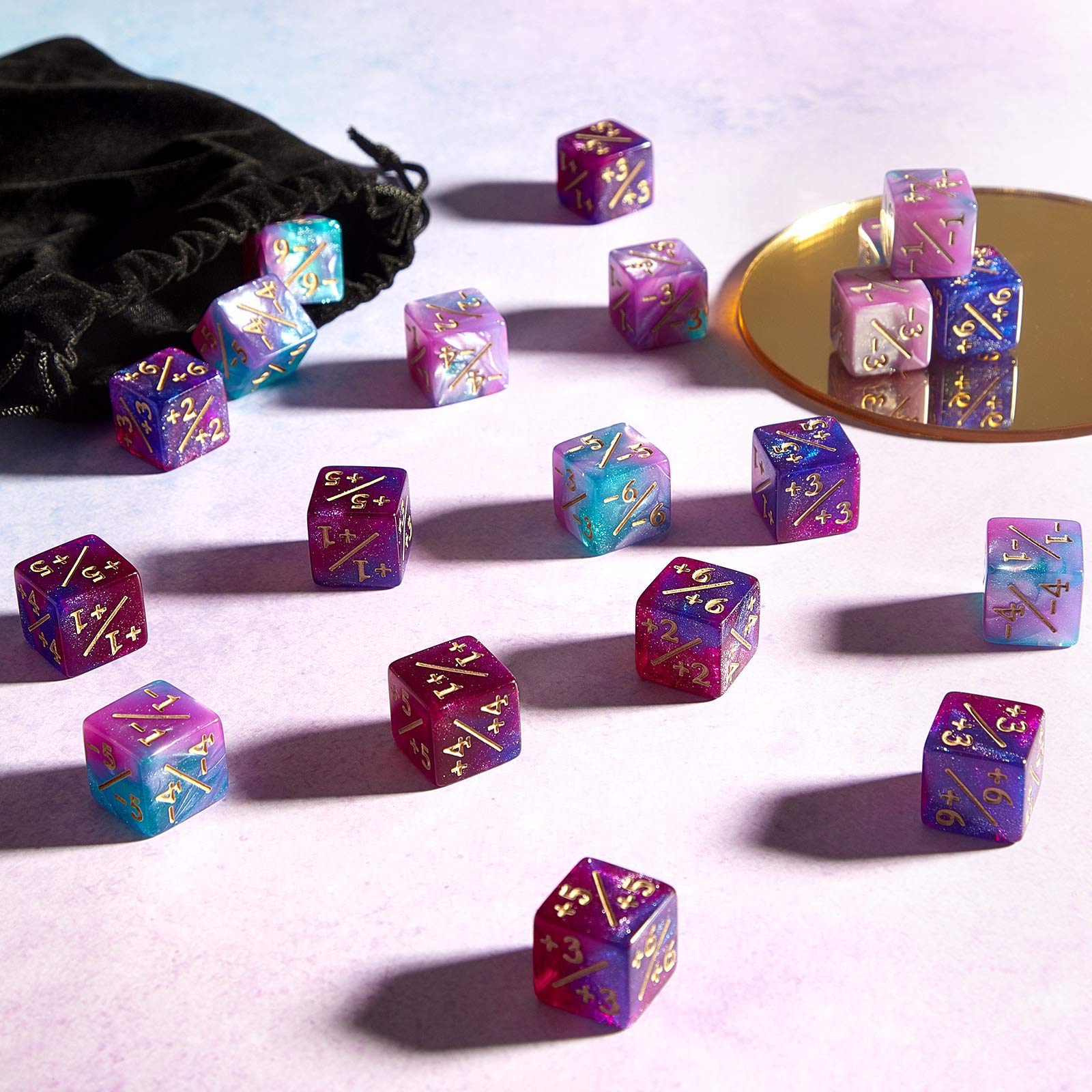 Sumind 16mm counter dice offer easy readability during play.