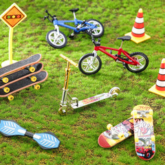 Sumind finger scooter provides small ride-on fun for kinetic play.