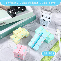 Sumind Infinity Cube one-handed play highlights quiet, portable stress-relief option.