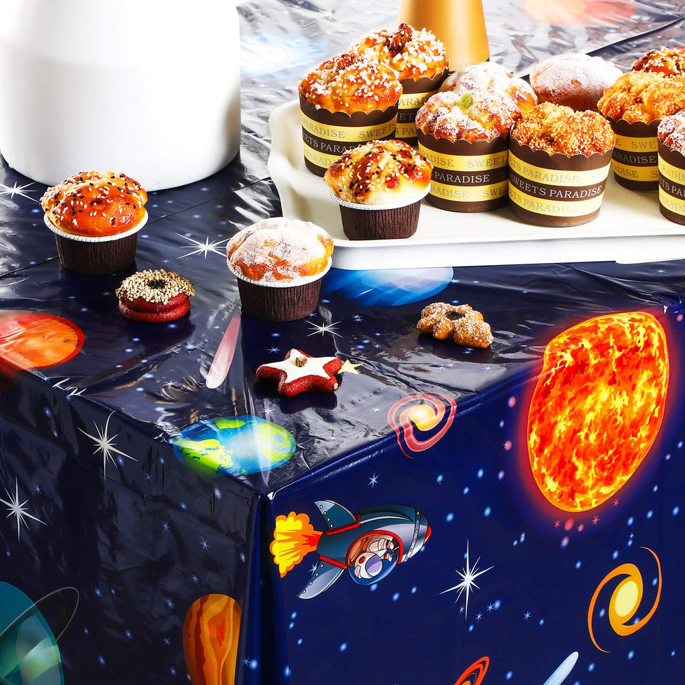 Sumind table cover is easy to wipe clean after spills and crafts.