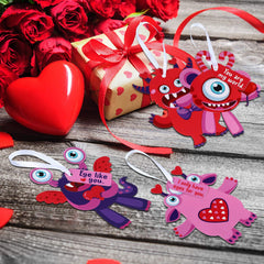 Sumind Valentines Day Craft Kit hanging rope enabling easy display of DIY art