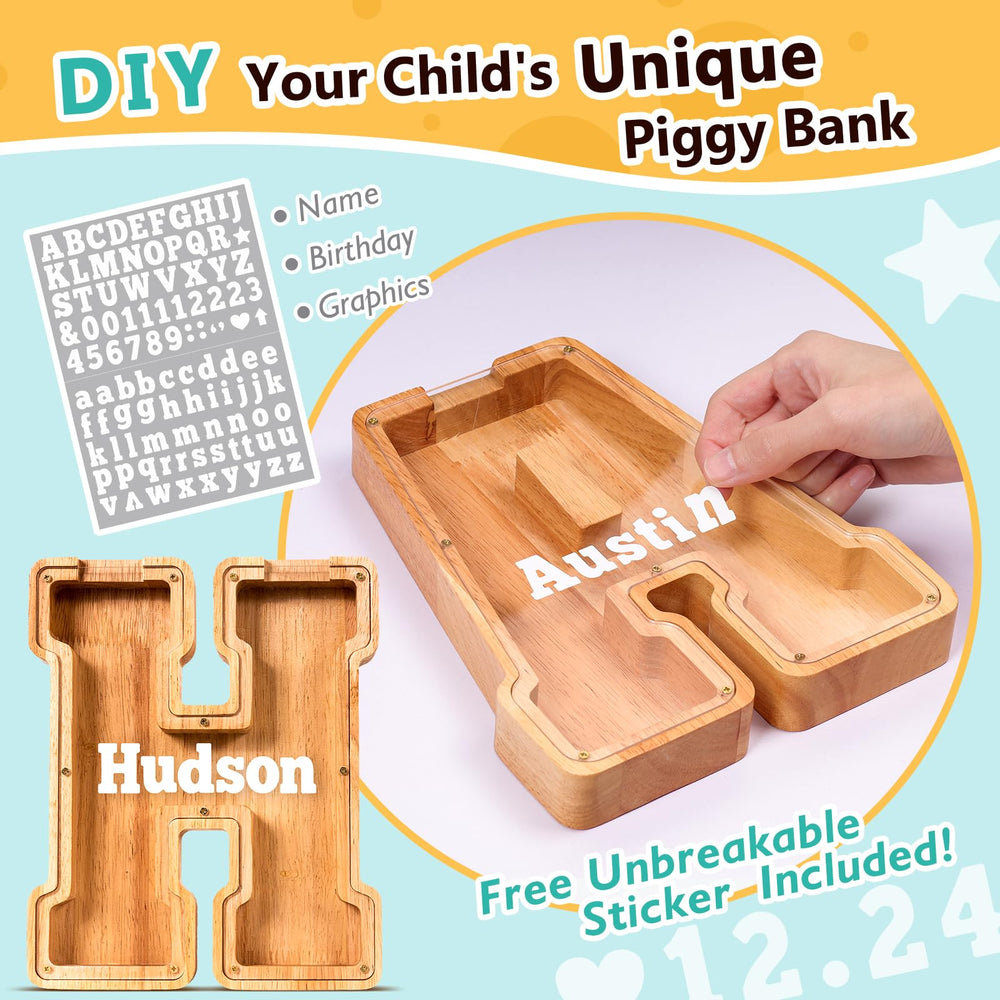 SummiDate name-initial engraving demo demonstrates personalized gift appeal