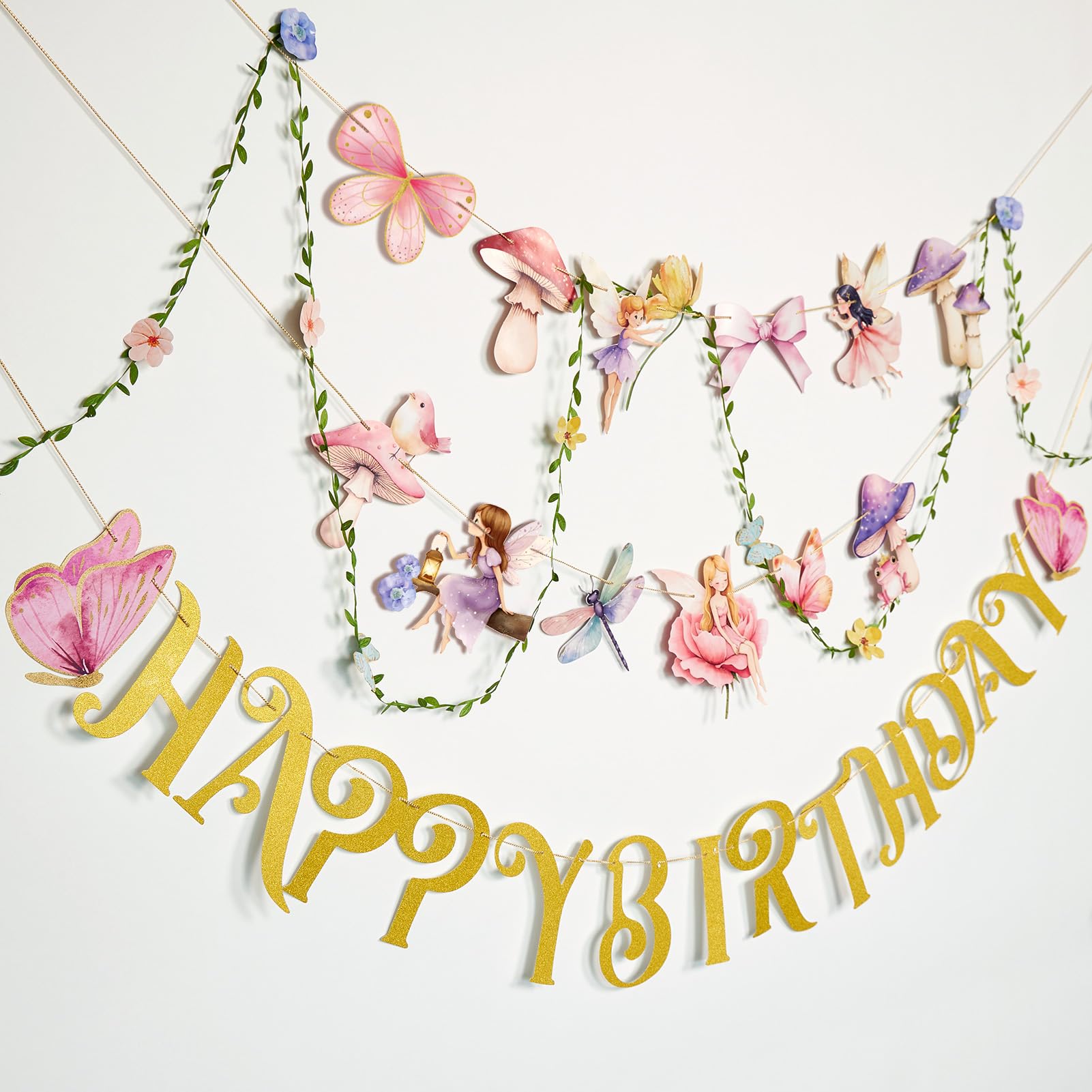 SunBeauty fairy garden garland banner 3m creates a whimsical backdrop for parties.