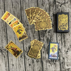 SUNHHX compact box ships with 78 cards and guide.