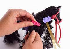 Sunny Days Glam-R-Ranch Raven Dream grooming accessories set supports imaginative grooming.