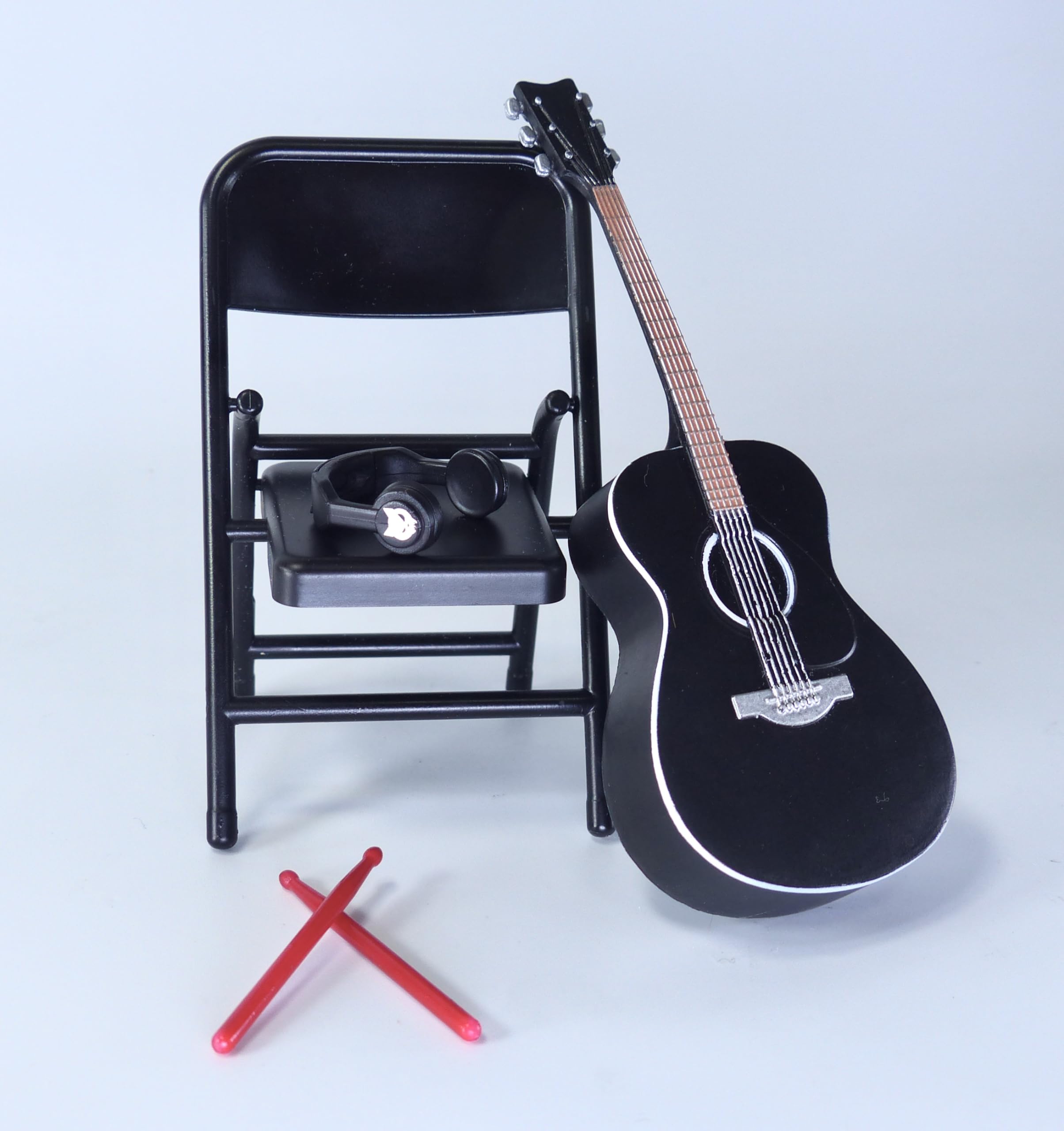 Super Action Stuff guitar accessory brings dynamic music vibes to dioramas.