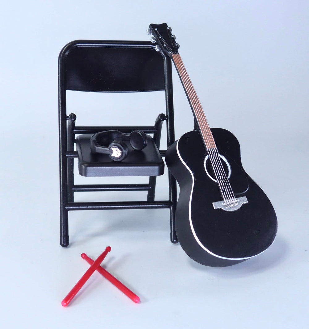 Super Action Stuff guitar accessory brings dynamic music vibes to dioramas.