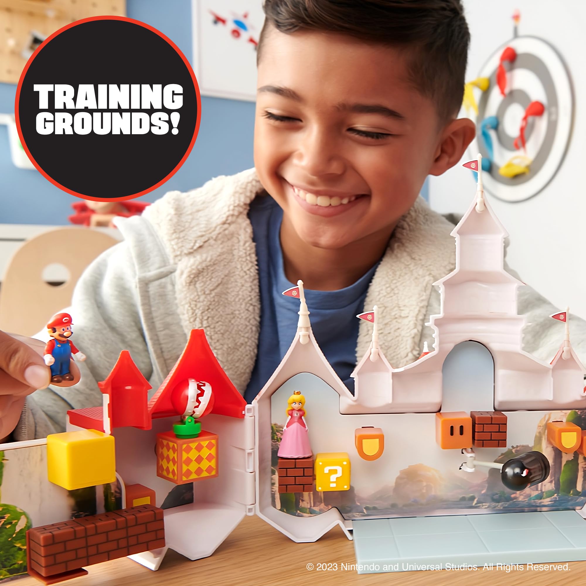 Super Mario Bros Mario mini figure 1.25-inch ready for quick action scenes