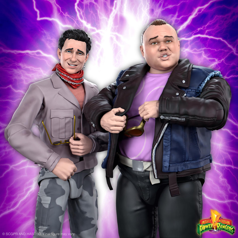 Super7 Bulk with binoculars showcases adventure-ready pose options for retro collectors.