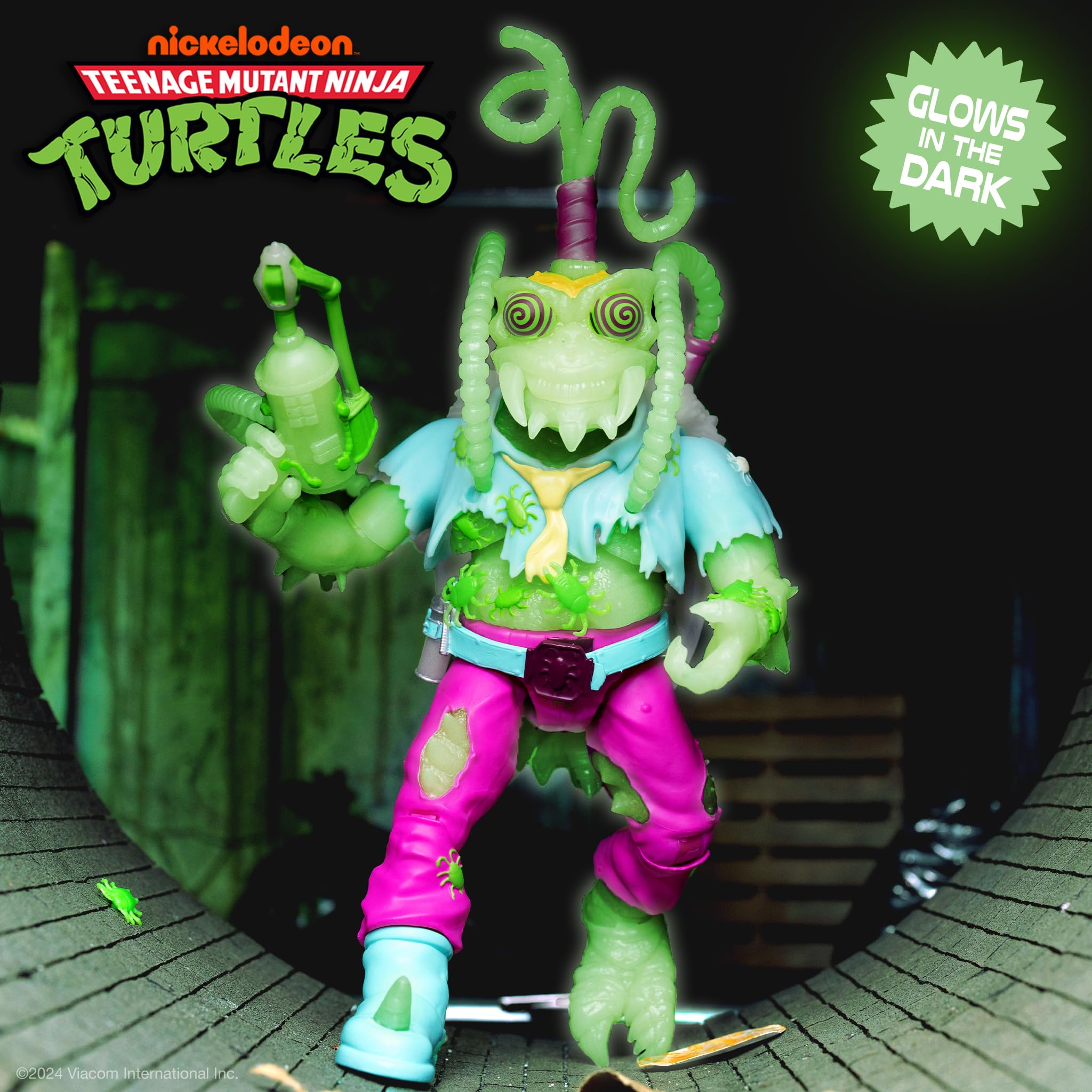 Close-up of premium sculpting and paint detailing on Super7 Scumbug Glow for collectors