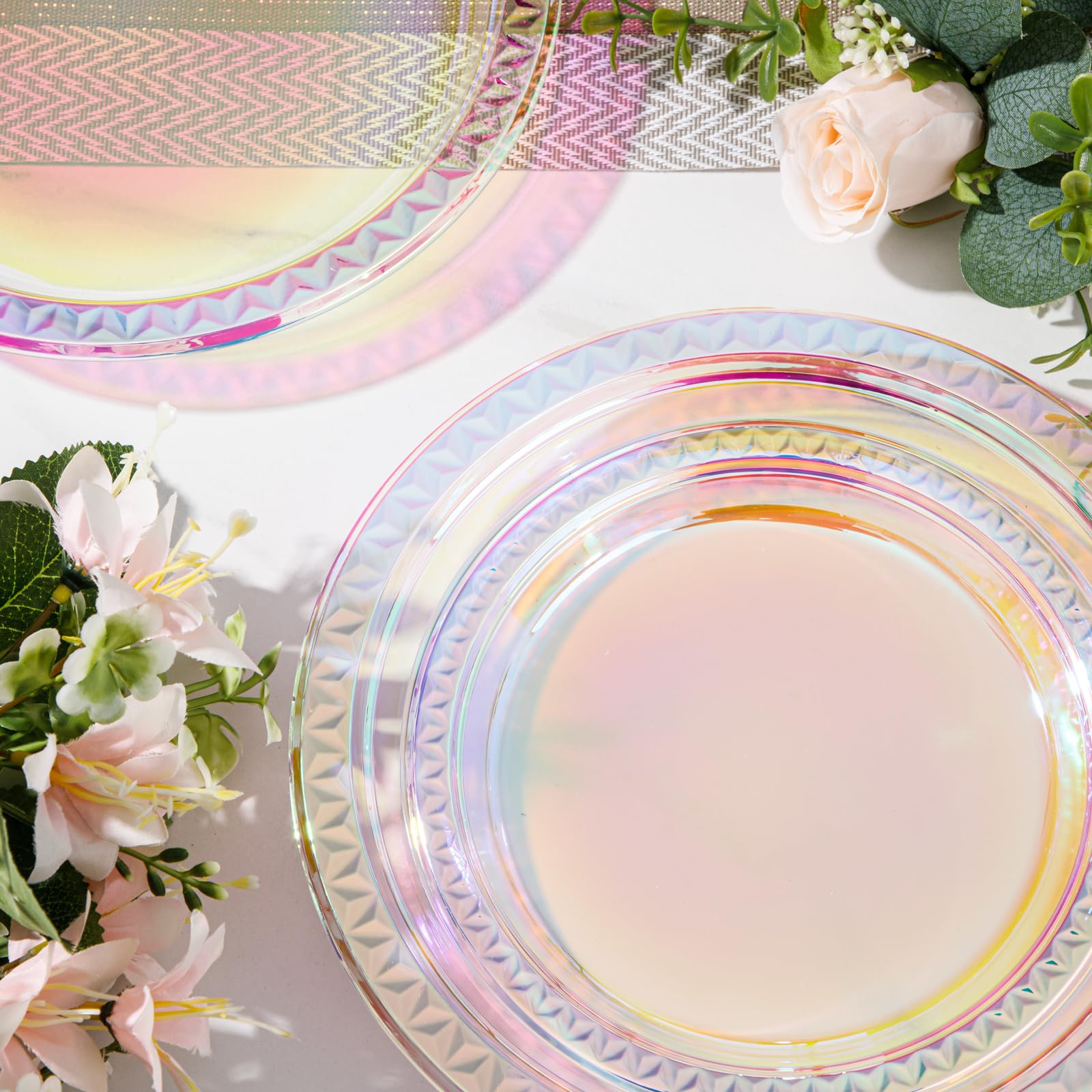 Supernal disposable plates enable quick cleanup after gatherings.