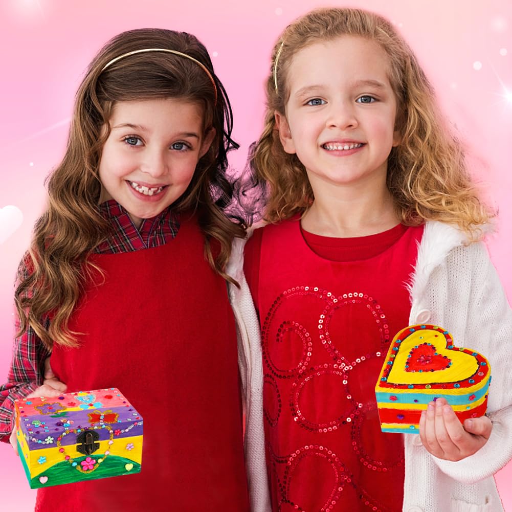 SUPREME XMAS easy-grip brushes for young artists.