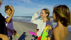 Surfer Dudes Skeg provides stable turns during beach play