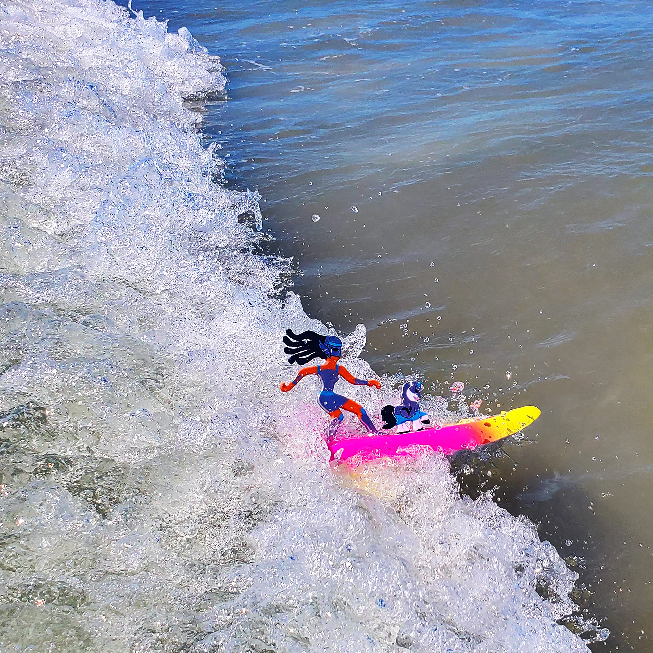 Surfer Dudes wings, skeg, and fin key shown for customization