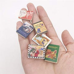 SXFSE mini comic books add lifelike detail to 1:12 interiors