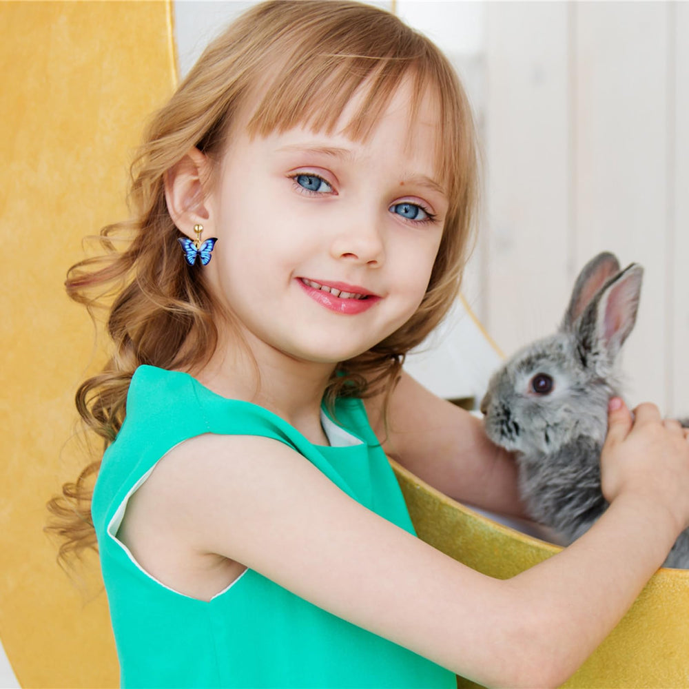 SYNLIN unicorns clip-on earrings for magical everyday style.