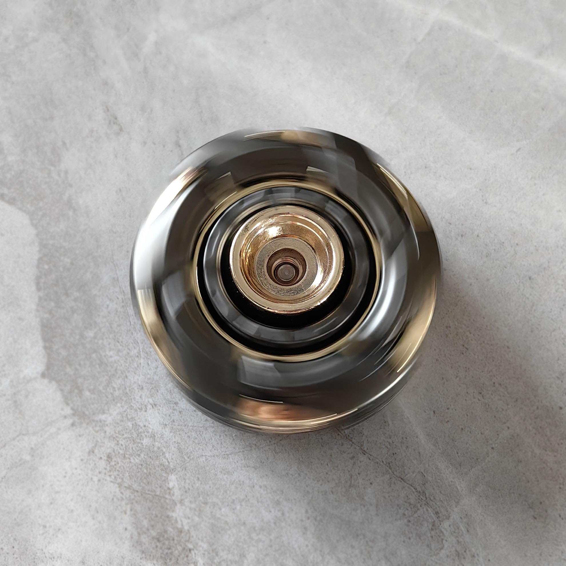 Zinc alloy knight gray finish detail on the T-Conceal open armor top