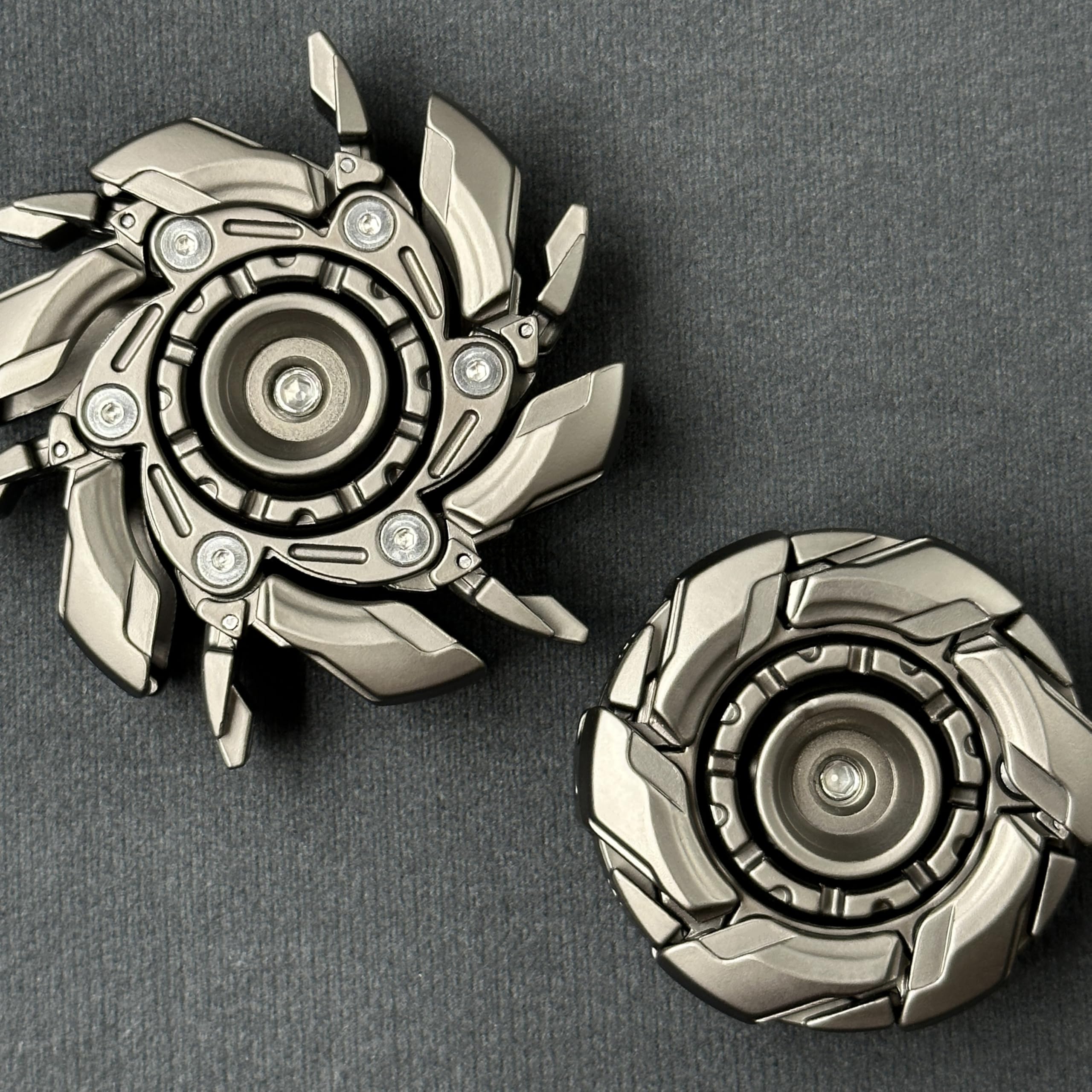 T-Conceal EDC Zinc Alloy Knight Gray finish shows premium machining.