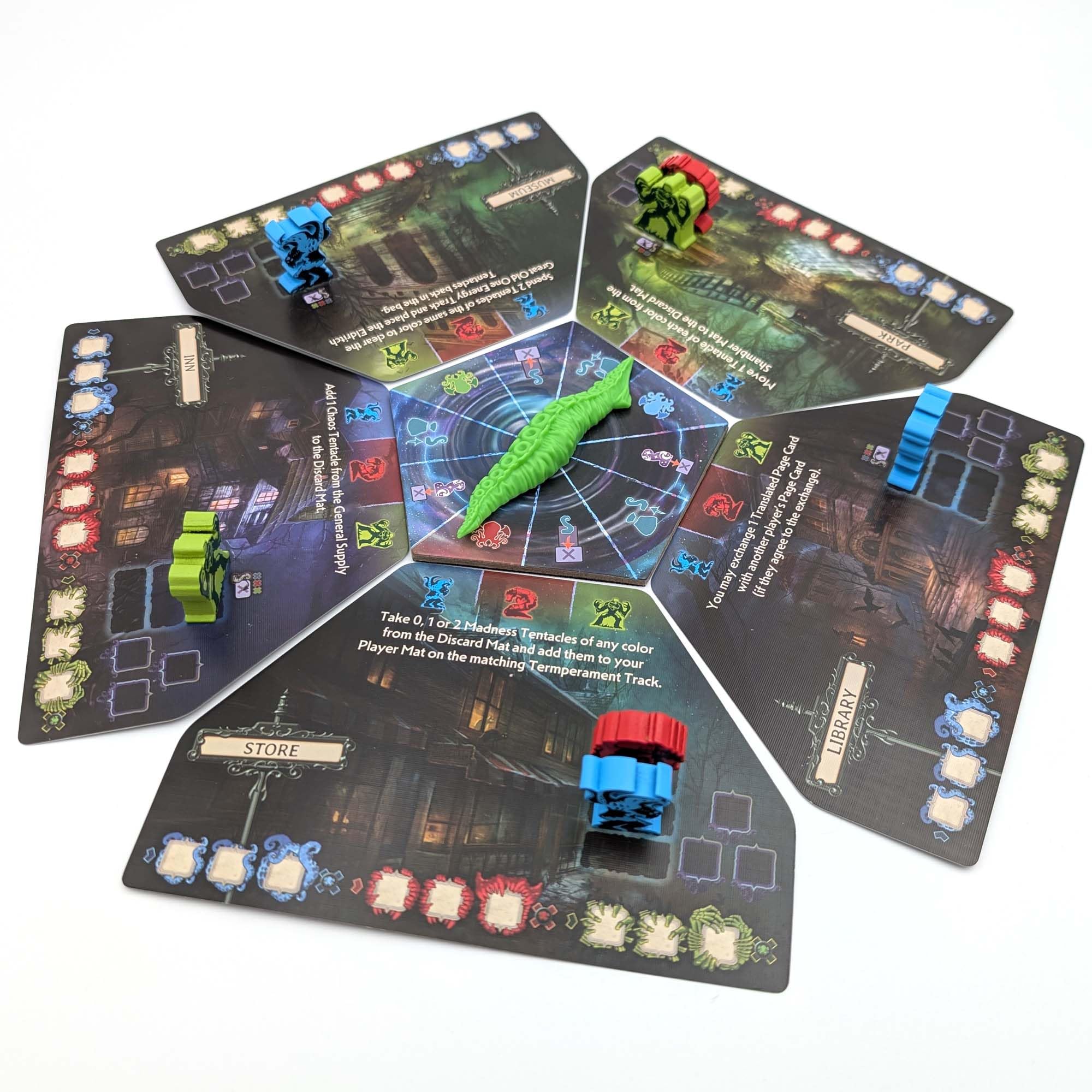 Tabletop Tycoon Tiny Epic Cthulhu Deluxe portable box easy to travel with.