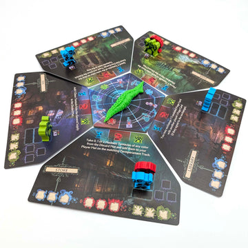 Tabletop Tycoon Tiny Epic Cthulhu Deluxe portable box easy to travel with.