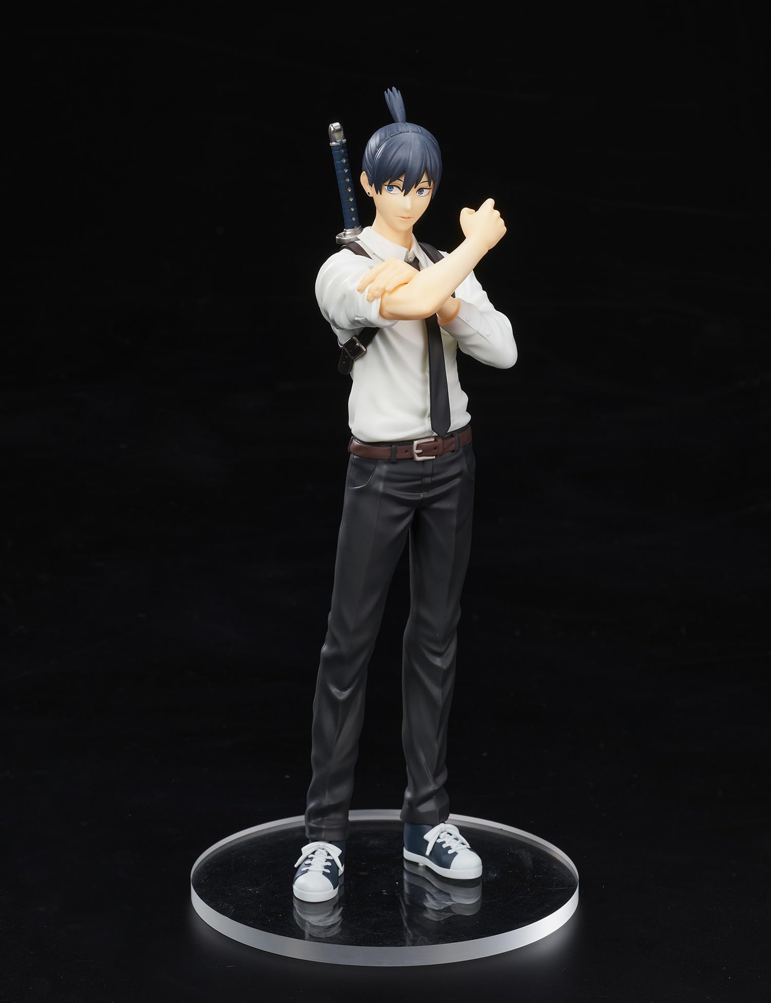 Taito Chainsaw Man Aki Hayakawa figure for desk display and fan collection.