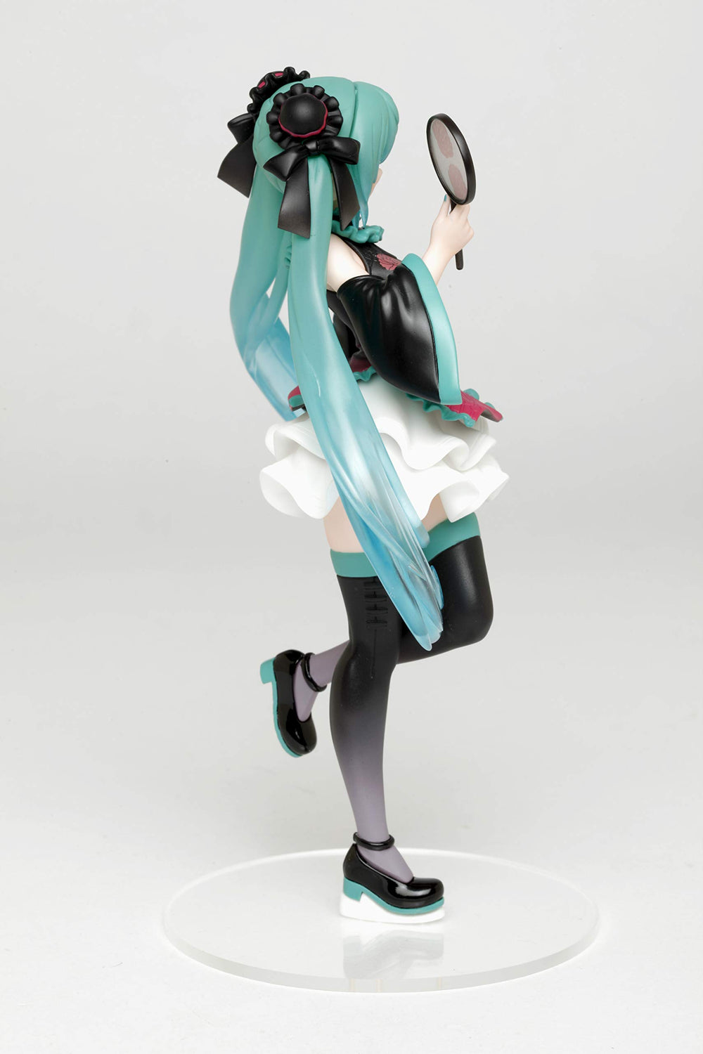 Taito Hatsune Miku Mandarin Dress ver color variant 1 highlights multiple color options