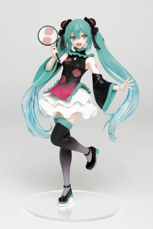 Taito Hatsune Miku Mandarin Dress ver side view ideal for dynamic pose collection photos
