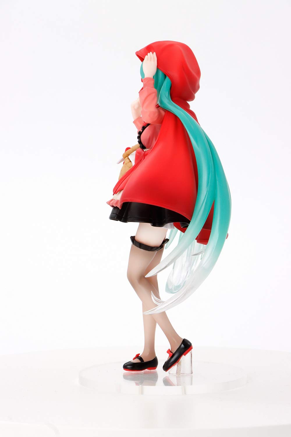 Multicolor finish enhances display options for Hatsune Miku figure