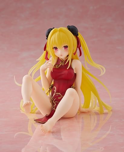 Taito Love-Ru Darkness figure side view highlights intricate dress details.