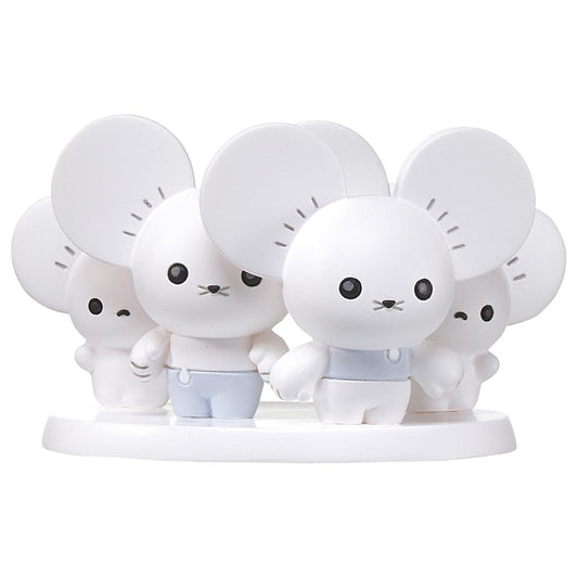 Takara Tomy Maushold Moncolle side view, compact display piece