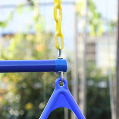 Take Me Away adjustable height feature for growing kids and flexible layouts.