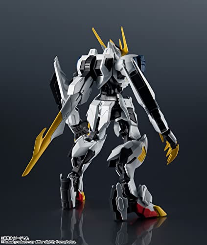 Fully articulated joints enable multiple battle-ready poses