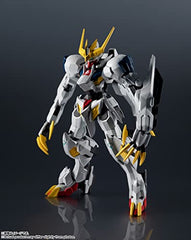 Tail blade detached and ready to combine with Tamashii STAGE for action scenes