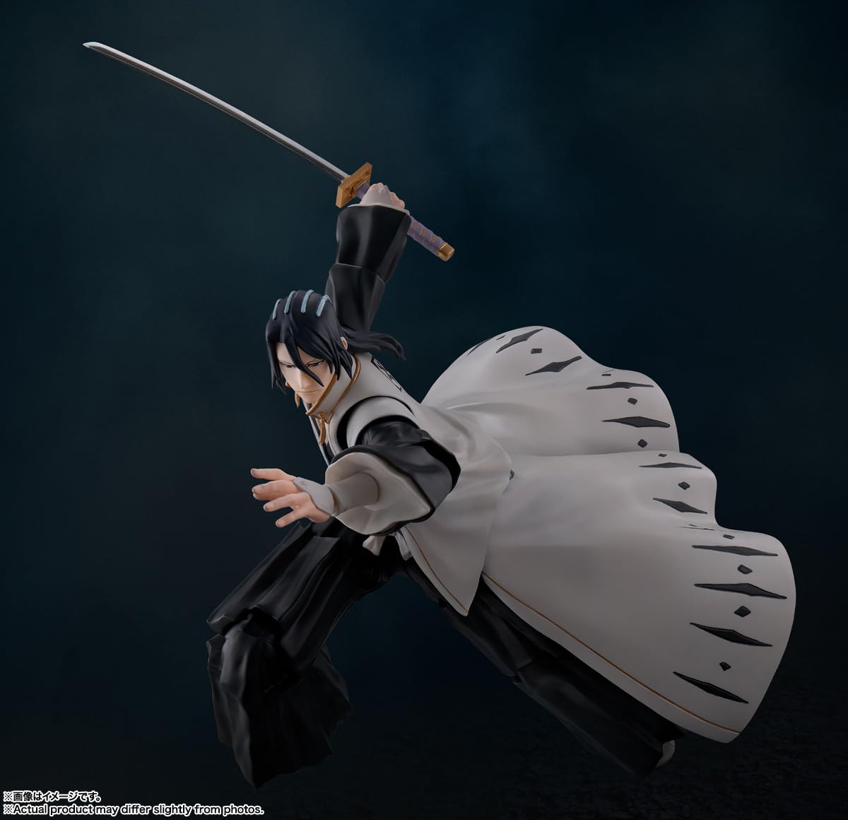Tamashii Nations Byakuya Kuchiki S.H.Figuarts premium sculpt and finish.
