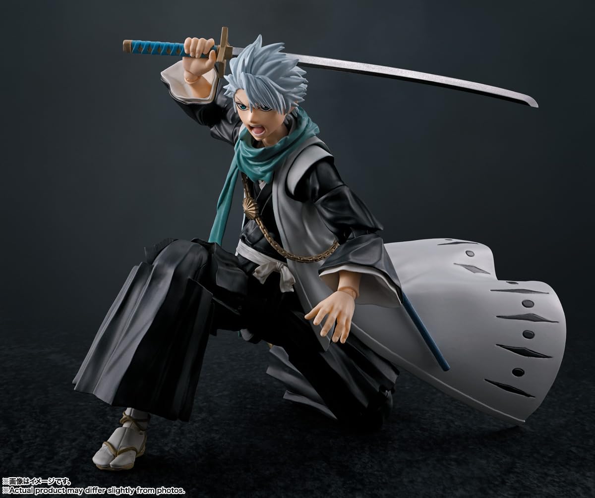TAMASHII NATIONS Bleach Hitsugaya pairs well with other figures for cohesive displays