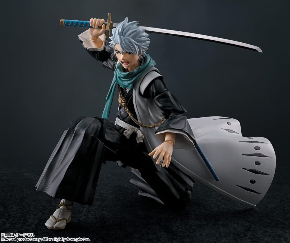 TAMASHII NATIONS Bleach Hitsugaya pairs well with other figures for cohesive displays