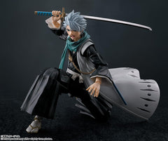 TAMASHII NATIONS Bleach Hitsugaya pairs well with other figures for cohesive displays