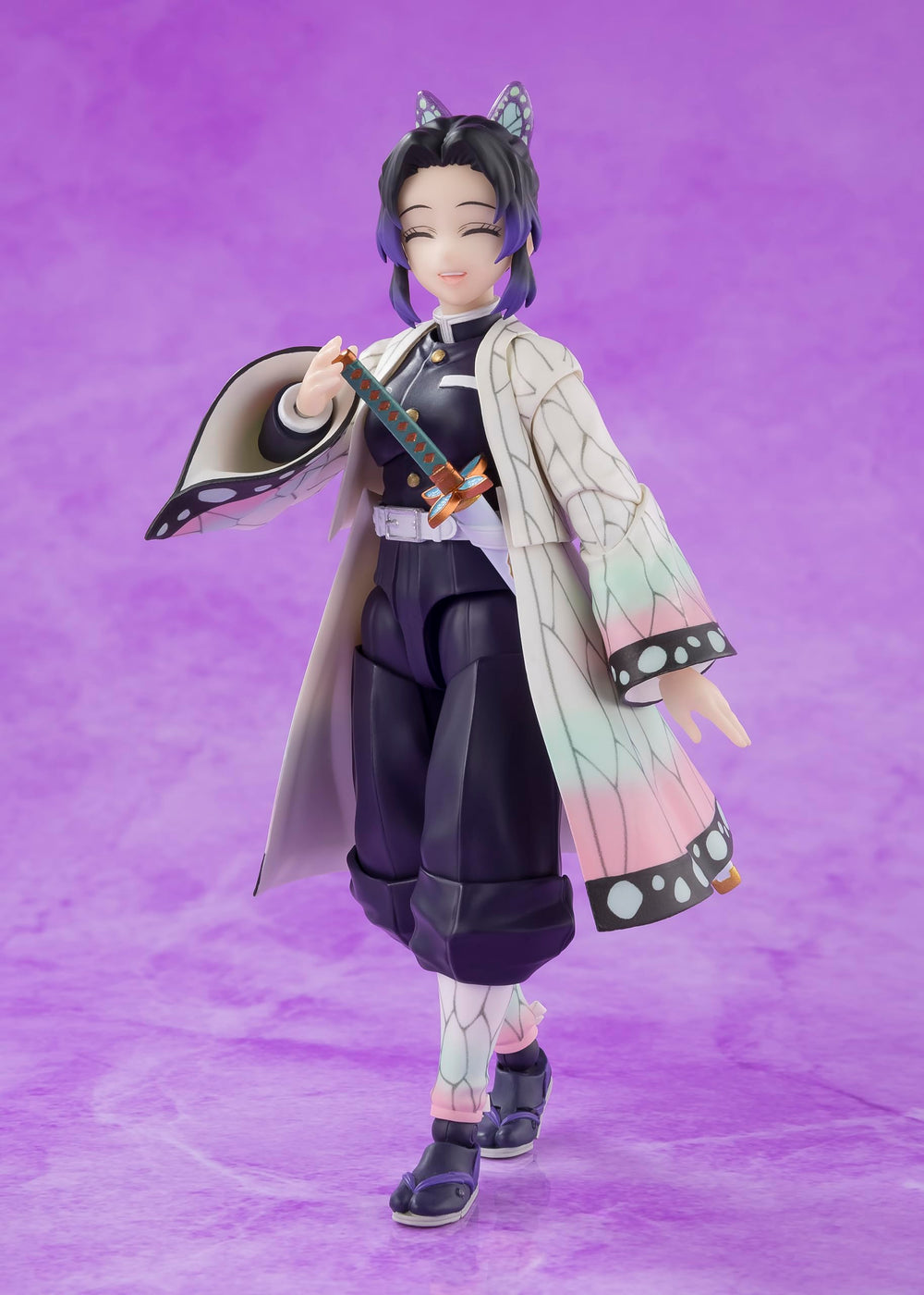Shinobu Kocho S.H.Figuarts Nichirin Sword set for authentic combat-ready options.