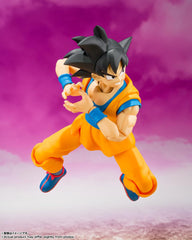 Tamashii Nations Dragon Ball Daima packaging shows official licensing and collector care