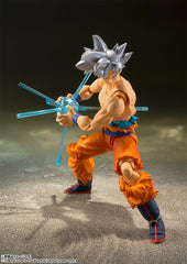 Tamashii Nations Goku Ultra Instinct light beam effects add dramatic aura