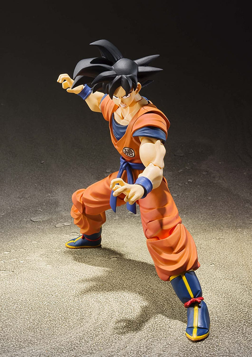 Tamashii Nations Son Goku S H Figuarts in dynamic pose ideal for dramatic display